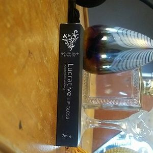 Younique Lucrative Lip Gloss in Lucky